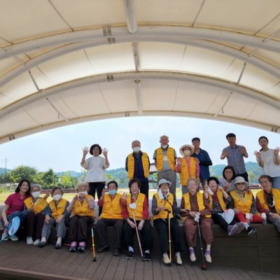 &#034;이용자 나들이 프로그램&#034; 진행 - 주야간보호서비스 이미지